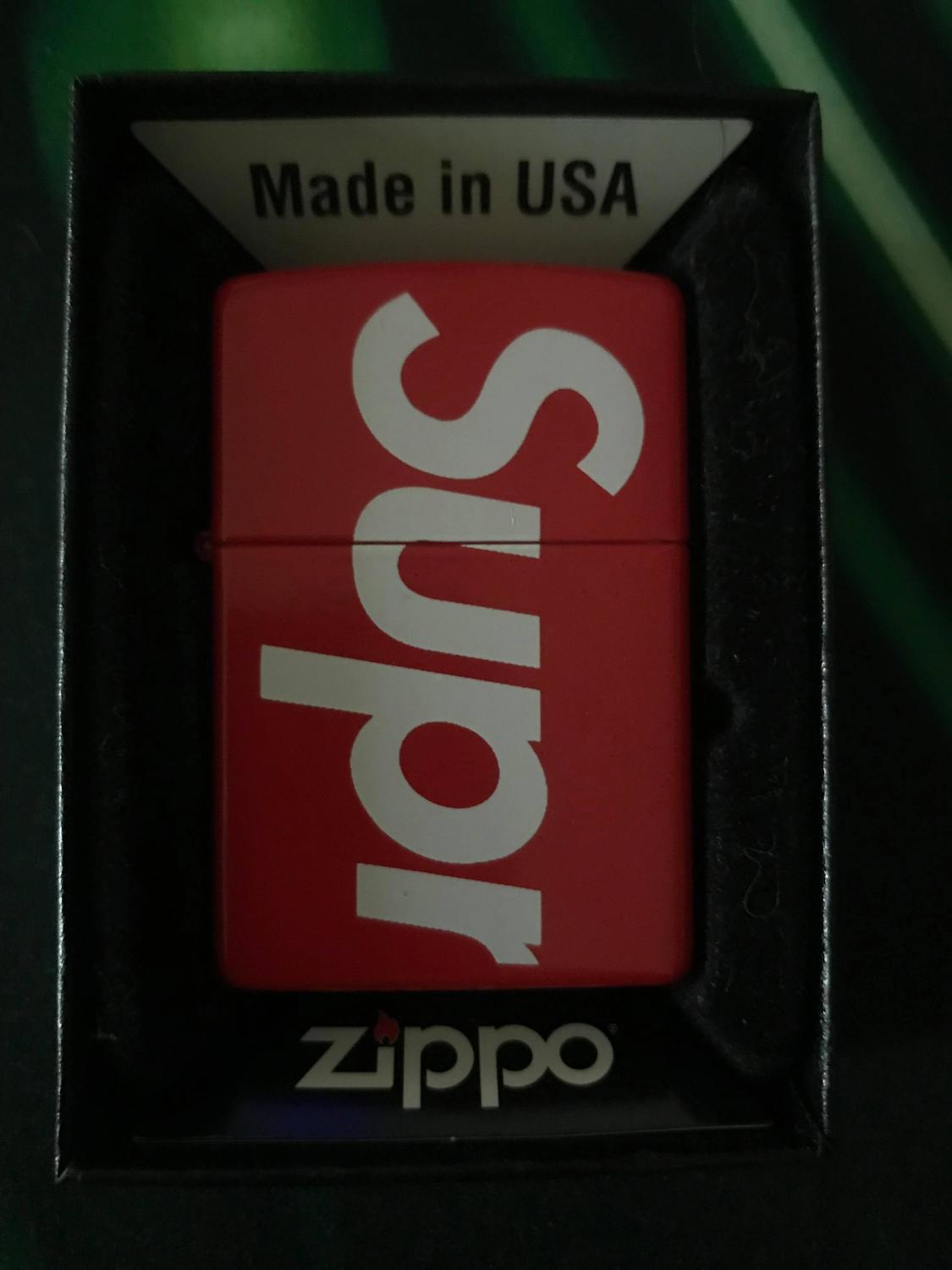 ZIPPO SUPREME !-60336552_394015671199676_5961583454897307648_n.jpg