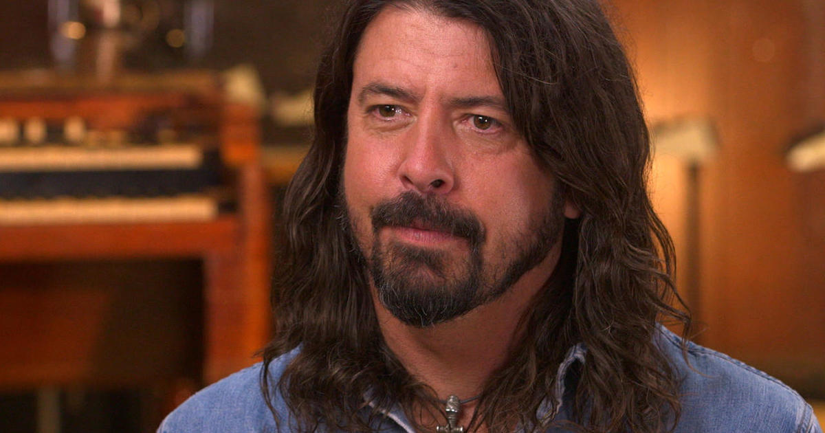 Broda i wąsy-dave-grohl-foo-fighters-interview-promo.jpg