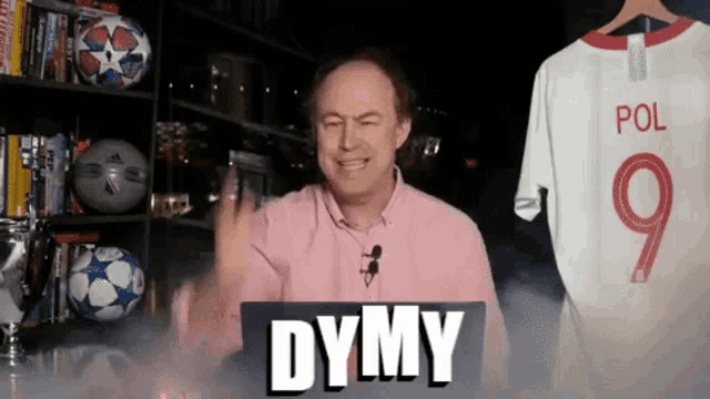 Piłka Nożna-dymy-pol-michal-polsport.gif