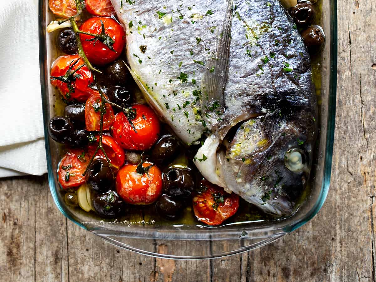 Pokaż talerz - Wizualny foodporn i rozmowy przy jedzeniu !-orata-al-forno-.jpg