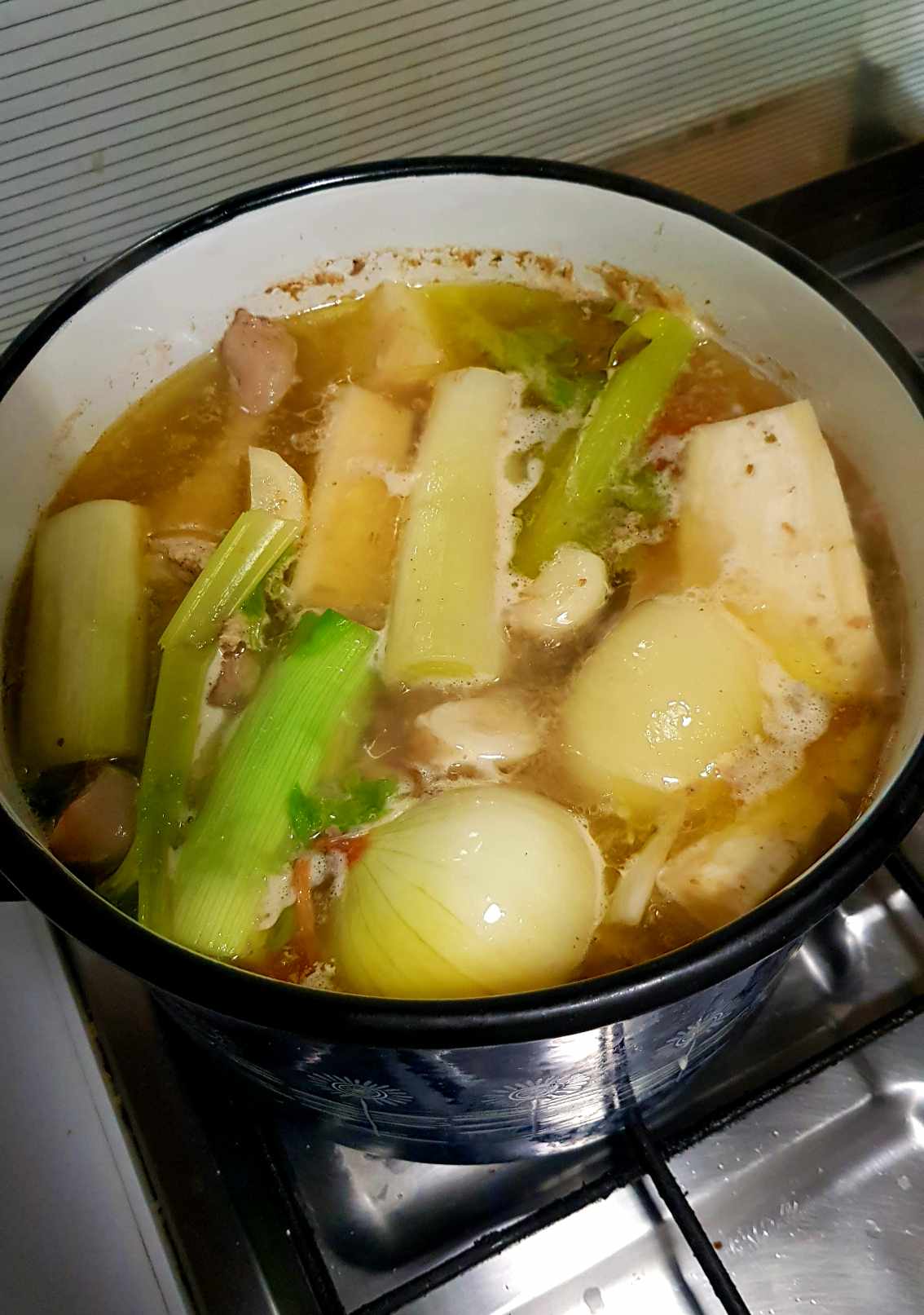 Pokaż talerz - Wizualny foodporn i rozmowy przy jedzeniu !-czarek_dobry_kucharz_jest.jpeg