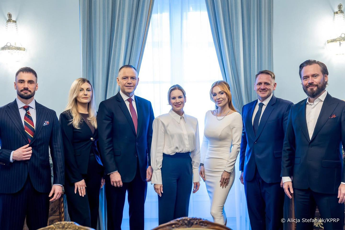 Wiadomości z kraju i ze świata-obraz.png